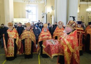 Епископ Мстислав сослужил митрополиту Варсонофию в Александро-Невской Лавре - 02.05.2021
