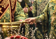Епископ Мстислав совершил Всенощное бдение в Тихвинском Успенском монастыре – 08.04.2023