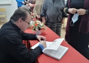 В Тихвинской епархии представлена новая книга о Свято-Троицком Зеленецком монастыре - 04-05.12.2021